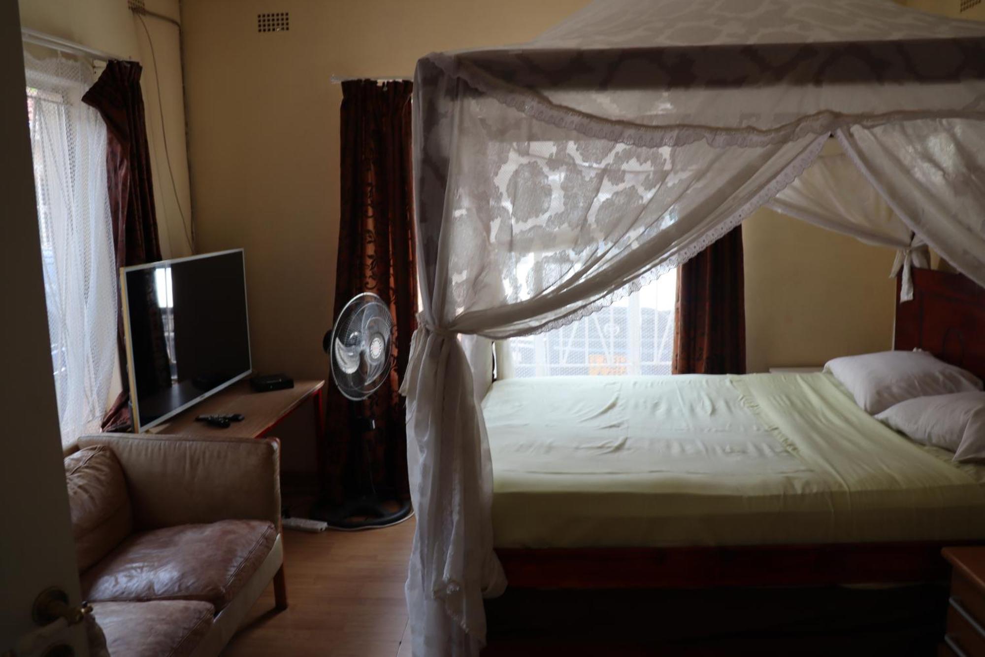 مبيت وإفطار Simba Harare Affordable Accomodation المظهر الخارجي الصورة